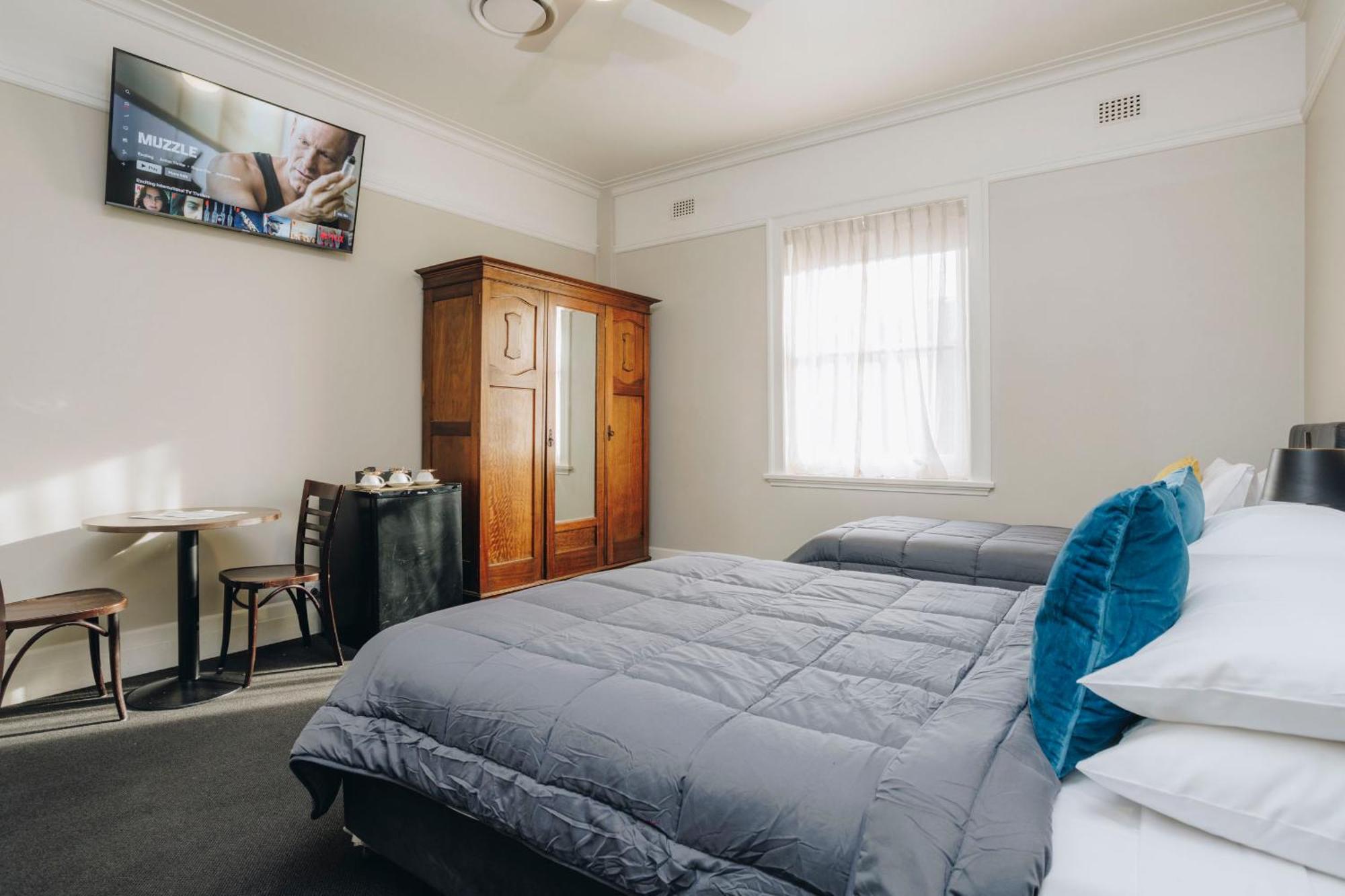 Hotel Gosford Extérieur photo
