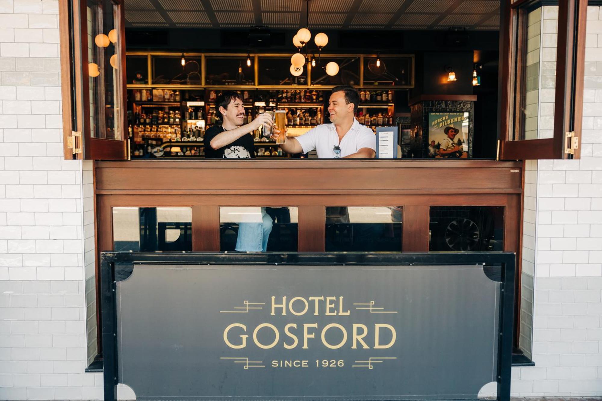 Hotel Gosford Extérieur photo